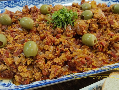 Chicken Mince with Goan Pork Sausages And Olives