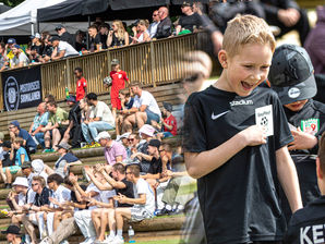 Lauantaina luvassa kauden suurin tapahtuma - Kasiysin ja Pöxyjen SUURI kevätrieha täyttää Laaksolahden