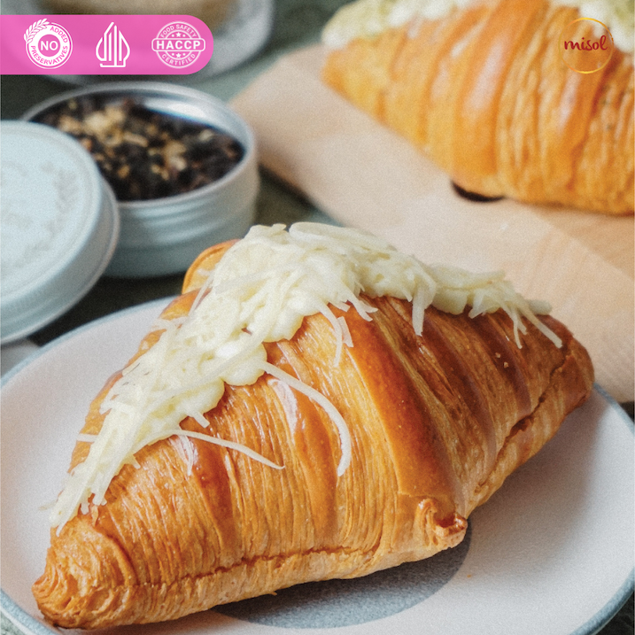 Thumbnail: Cream Cheese Croissant