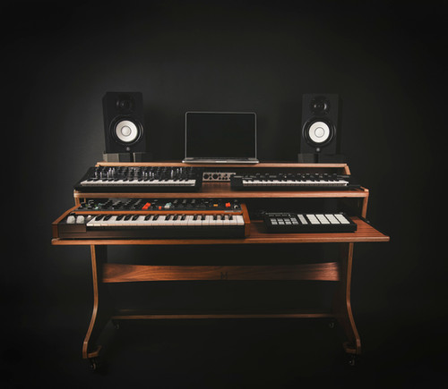 Composer 46 / 55 studio writing desk | munstre