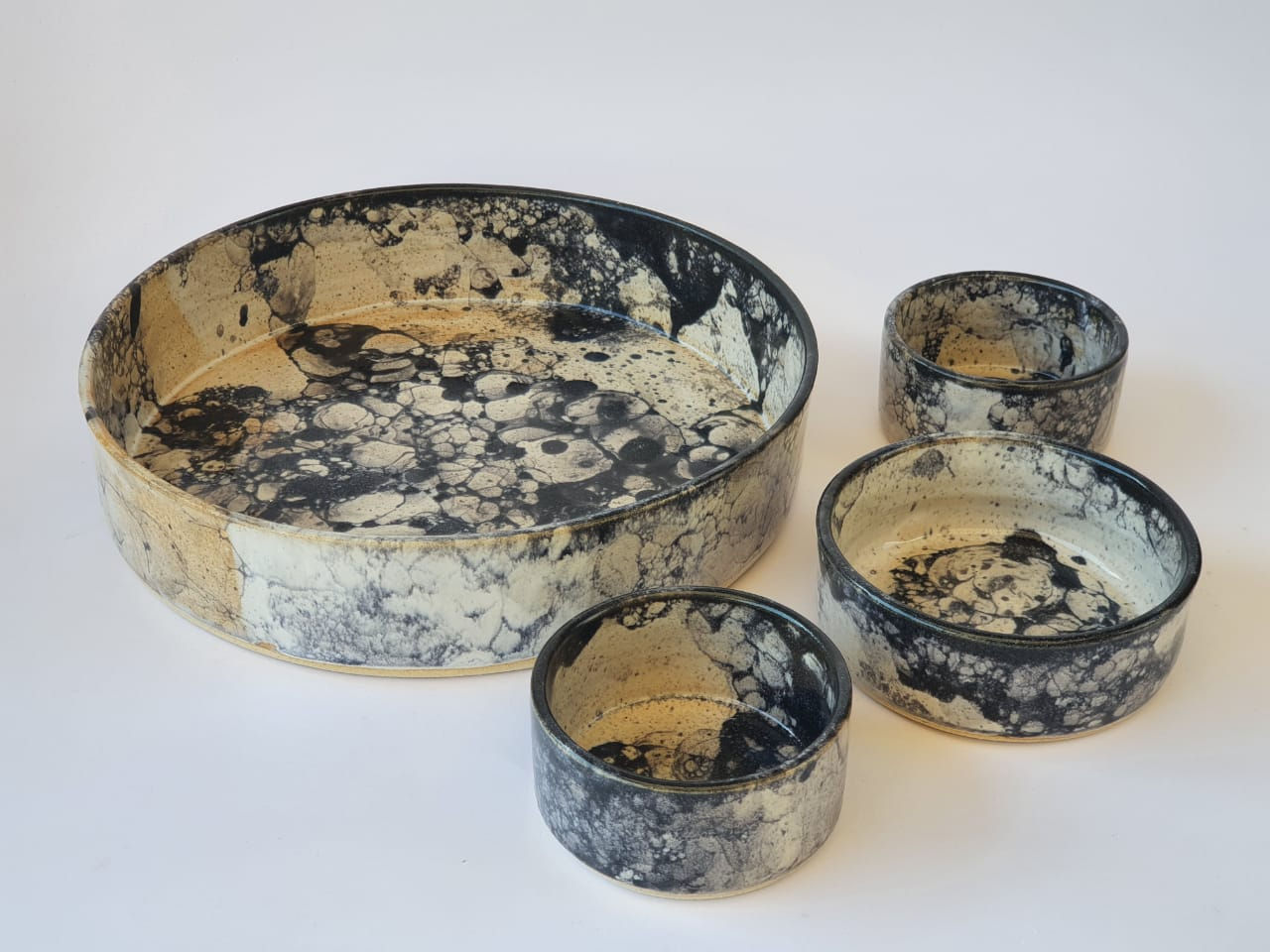 Set fuente más tres pocillos Bubble