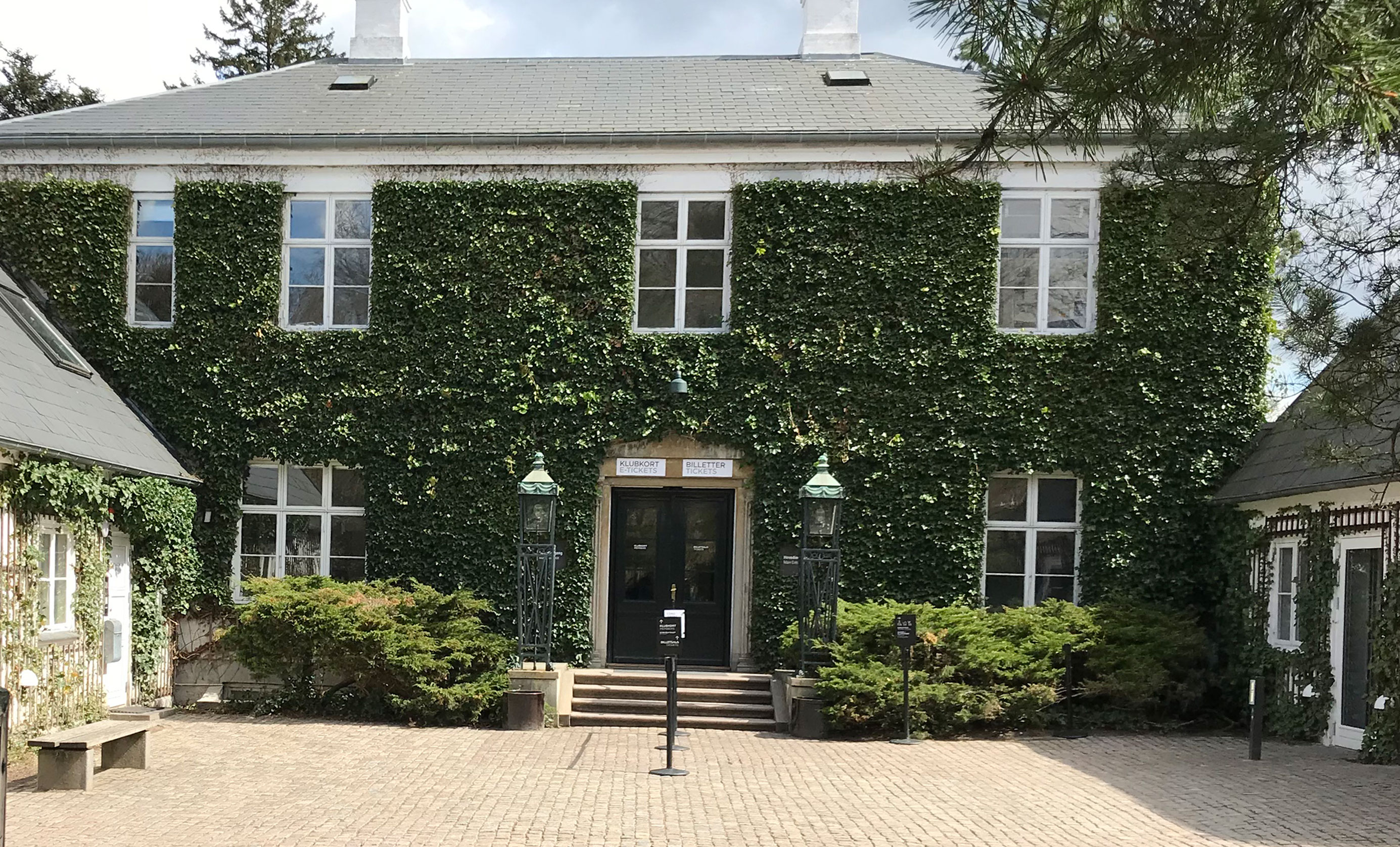 日本語案内でコペンハーゲン郊外観光ツアー コペンハーゲン 旅行 プライベートガイドサービス デンマーク 日本語案内でコペンハーゲン郊外観光ツアー コペンハーゲン 旅行 プライベートガイドサービス デンマーク