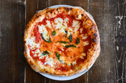 authentic neapolitan pizza in oakville