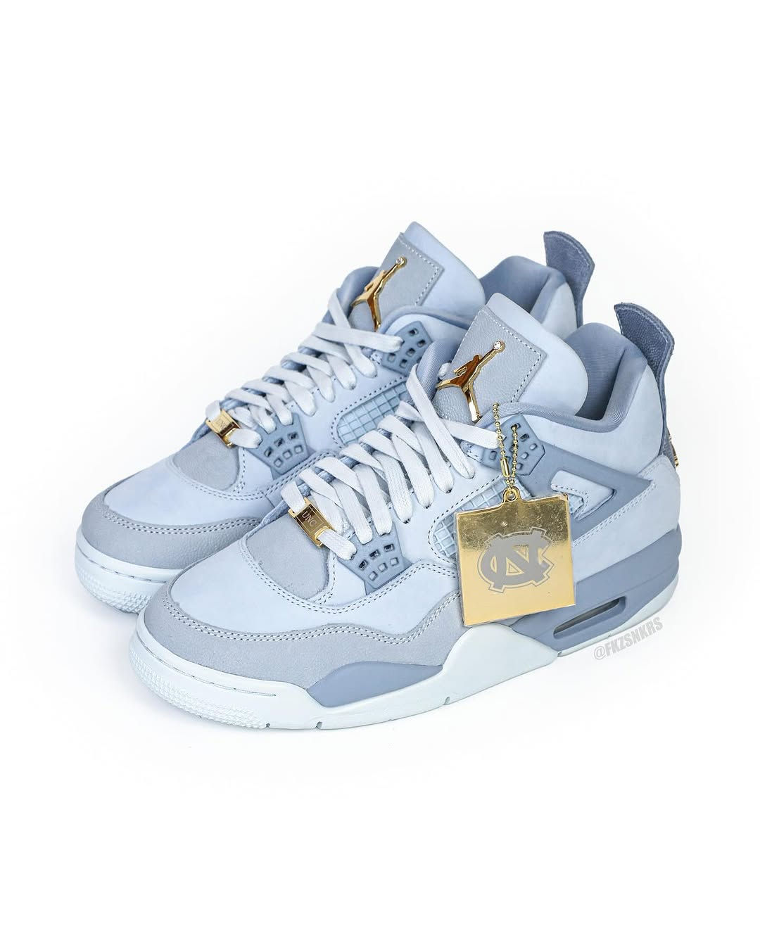 Jordan Retro 4 UNC PE