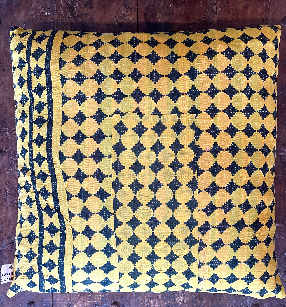 Thumbnail: Coussin en kantha vintage - 60x60 cm