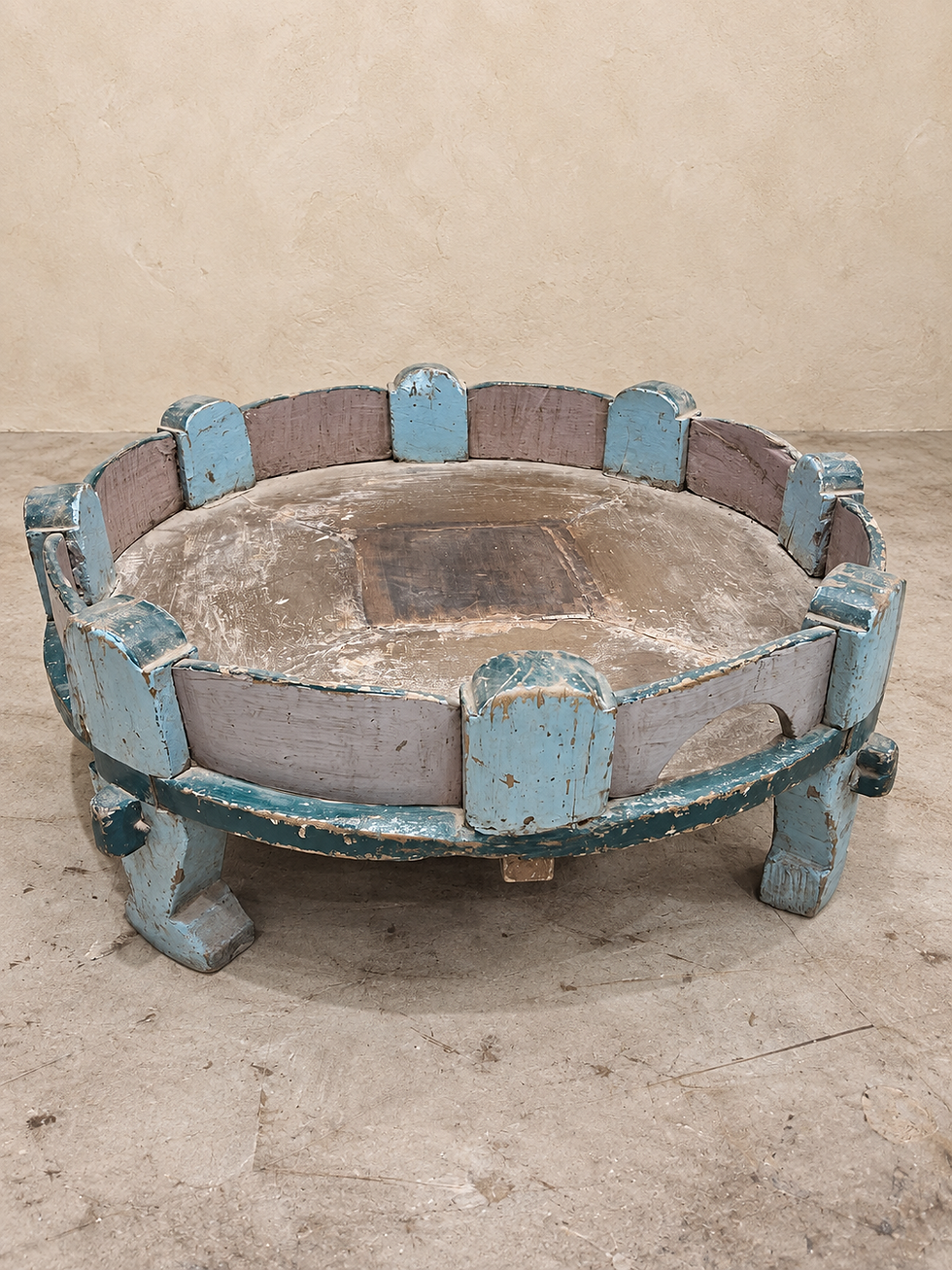 Table basse ronde en bois, vintage vue de face