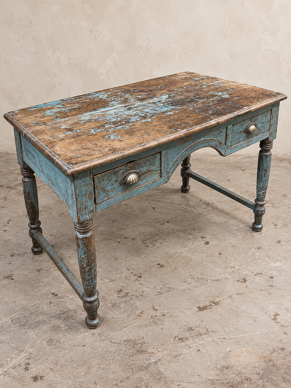 Bureau indien vintage en teck laqué bleu vue de profil