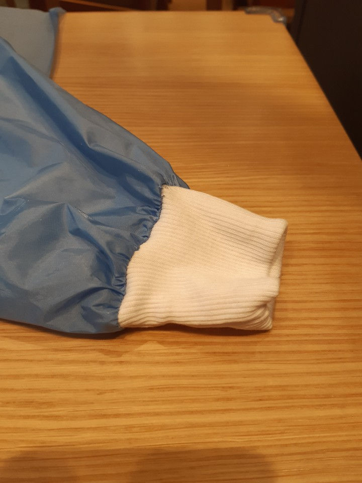 Thumbnail: Reusable Isolation Gowns Level 3-4