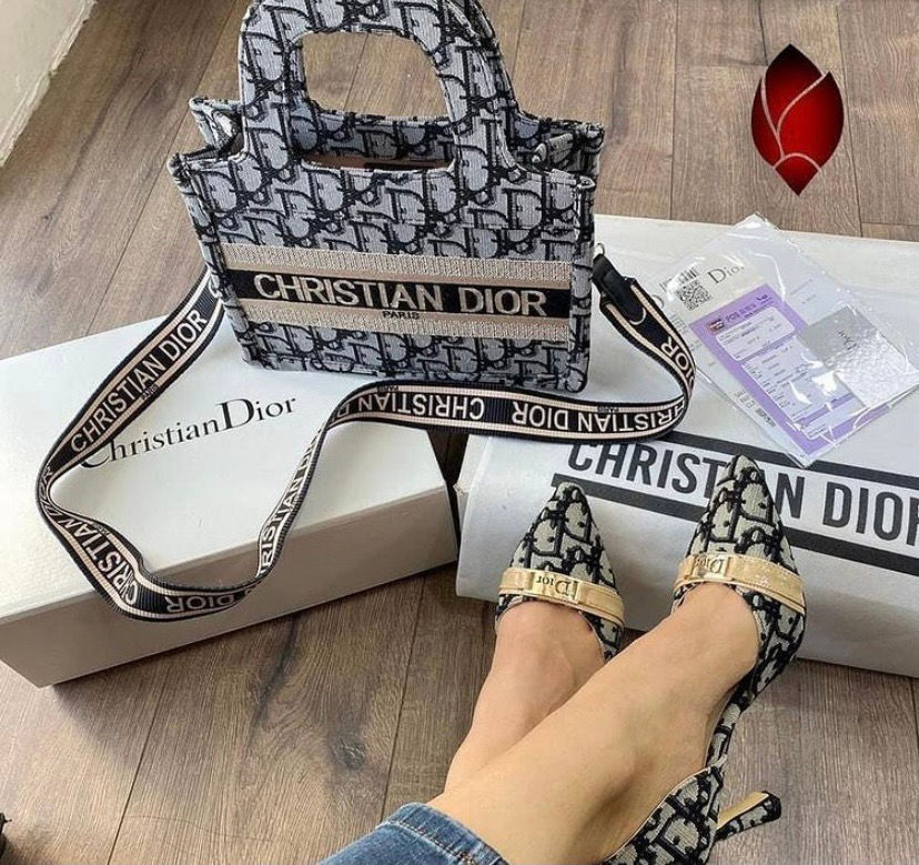 Thumbnail: Complete Christian Doir Sets