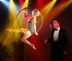Acrobate et Chanteur spectacle "Gatsby 1922" Y Show Production