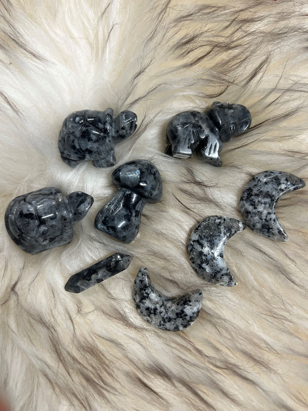 Small Larvakite Carvings