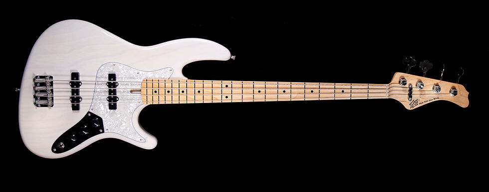 Trans white - RS4-22 ash/maple ser# RS22019