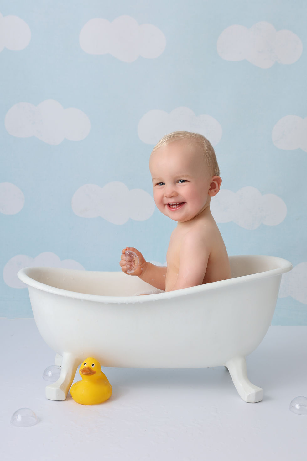 photographe bébé bain de lait