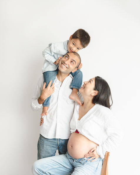 Maternity Singapore - Moments with tina - Singapore Photographer - Maternity Packages Singapore - Newborn Packages Singapore - Newborn Photographer Singapore