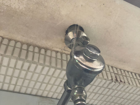 凍結によるフラッシュバルブ破裂