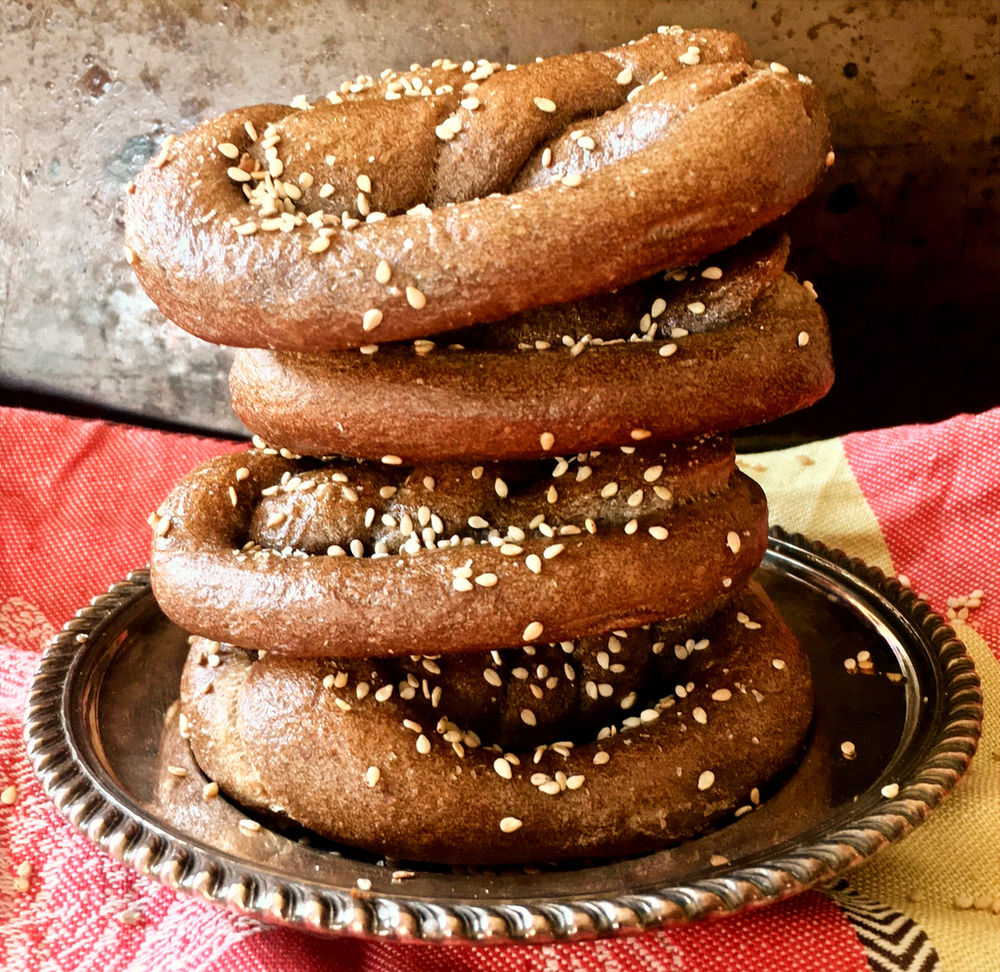Sourdough Pumpernickel Pretzels