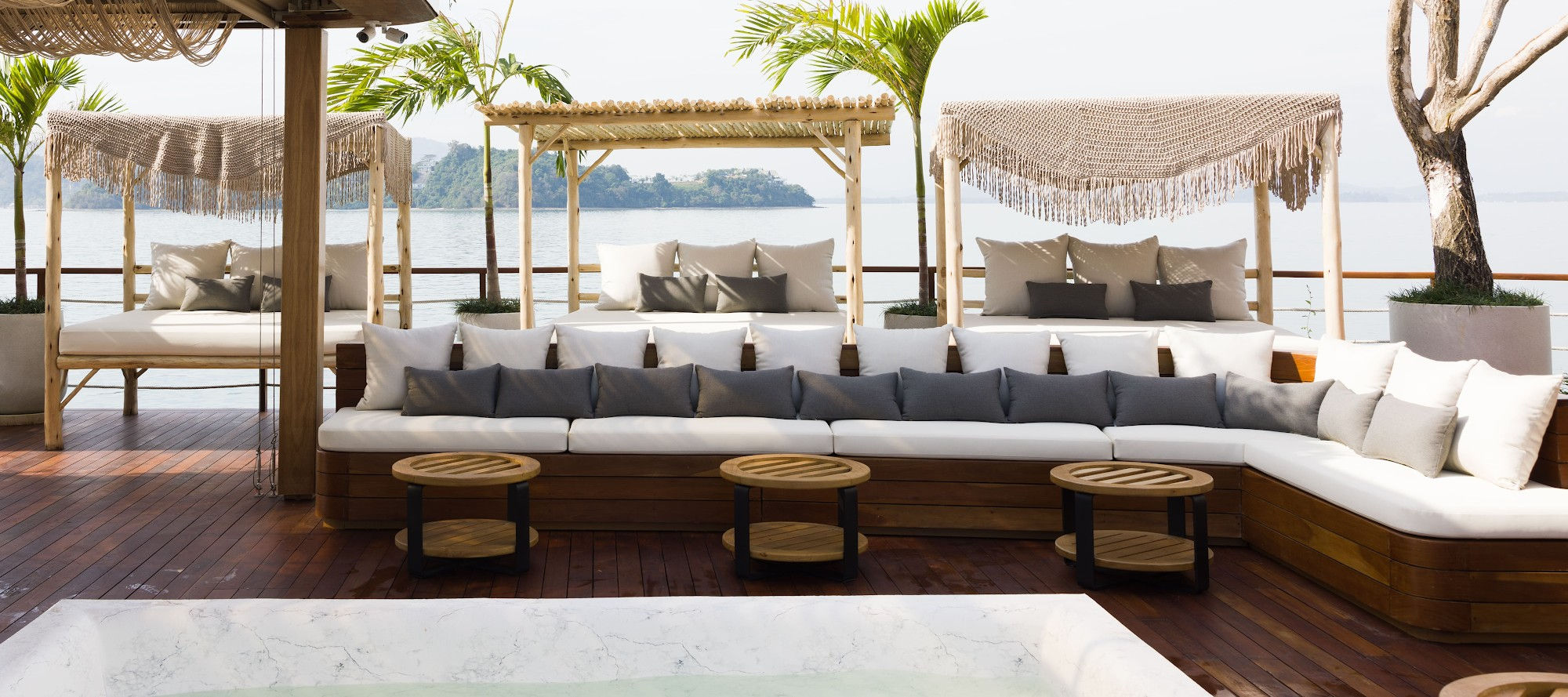 POOL SOFA - Sunset Terrace for 2 People