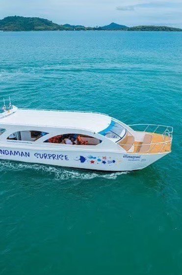 Join tour Phi phi - Bamboo - Maya Island by Speed Catamaran