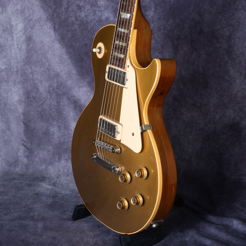 Gibson Les Paul Deluxe 1973 Gold Top | Nord Guitar Vault
