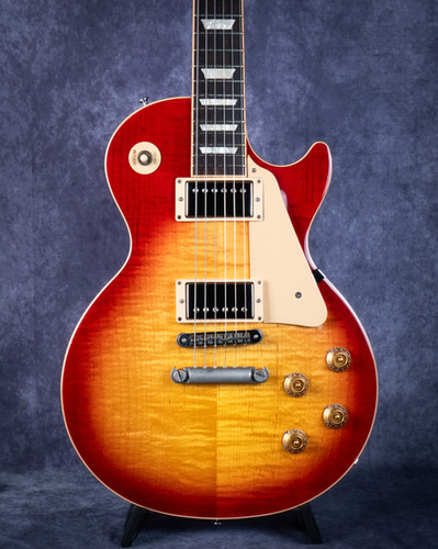 Gibson LesPaul Traditional 2017年製 Gibson Les Paul Traditional 2017 Heritage Cherry Sunburst | Nord