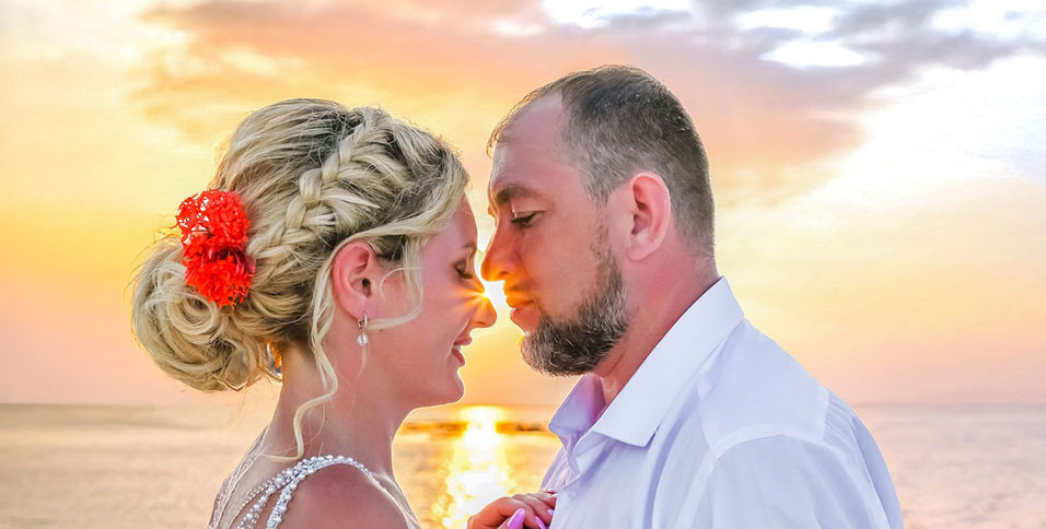 Couple hugging Maldives beach sunset photoshoot