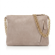 Pochette grande artigianale in pelle scamosciata con catena regolabile da spalla e crossbody, realizzata a mano in Italia da maestri pellettieri.