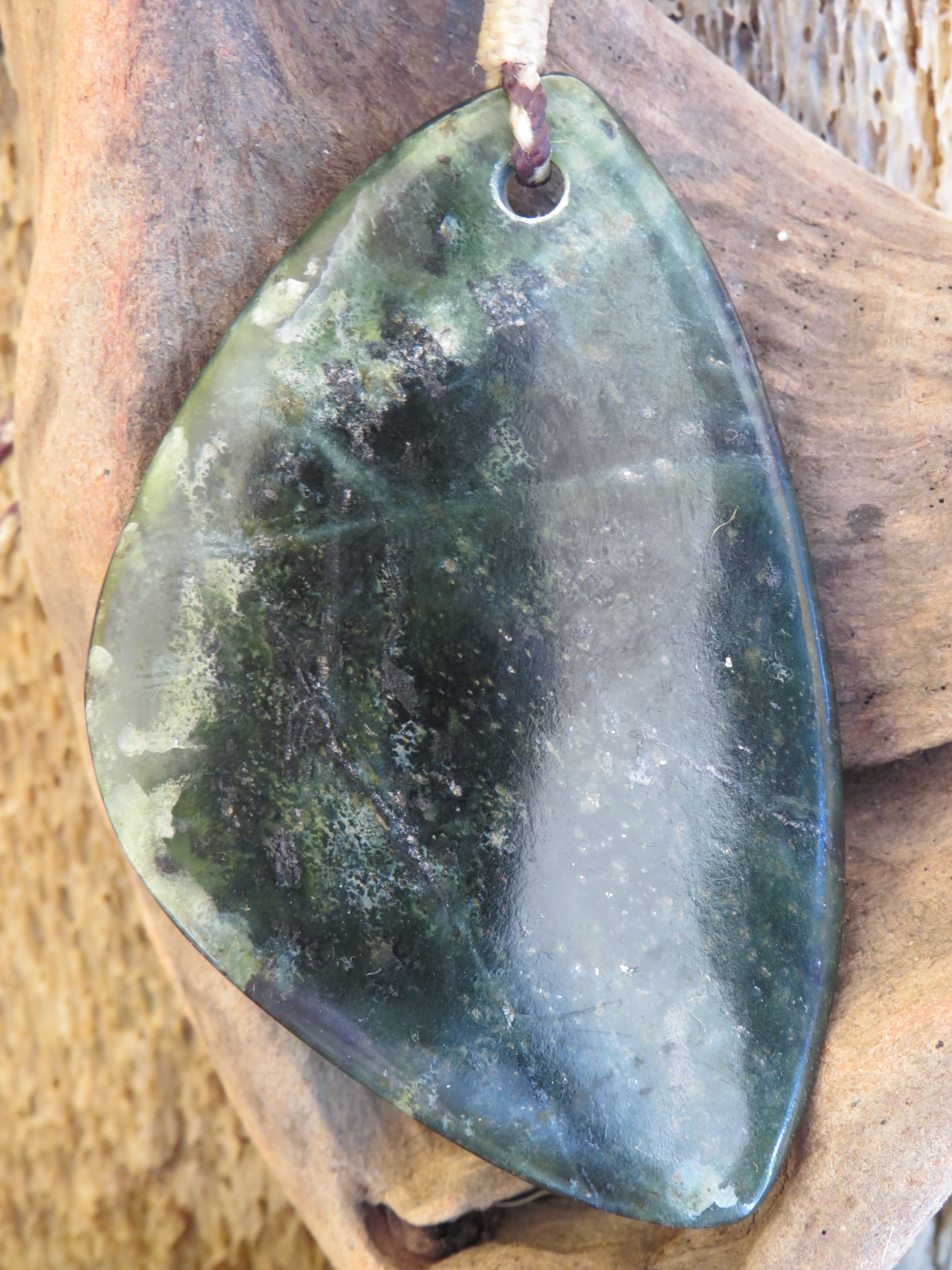 Poison Bay Tangiwai Large Shield-Form Pendant