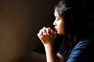 3 FAÇONS D'AMÉLIORER SA VIE DE PRIÈRE