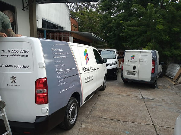 envelopamento peugeto expert comercial.jpeg