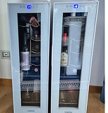 Selezione di vini pregiati toscani nella cantina riservata per gli ospiti
