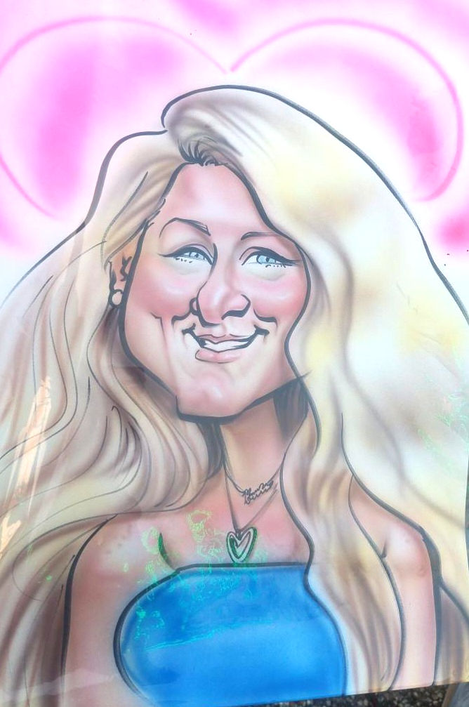 Color Sketch Caricatue