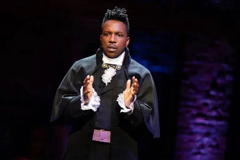 Leslie Odom Jr to make West End debut in Hamilton