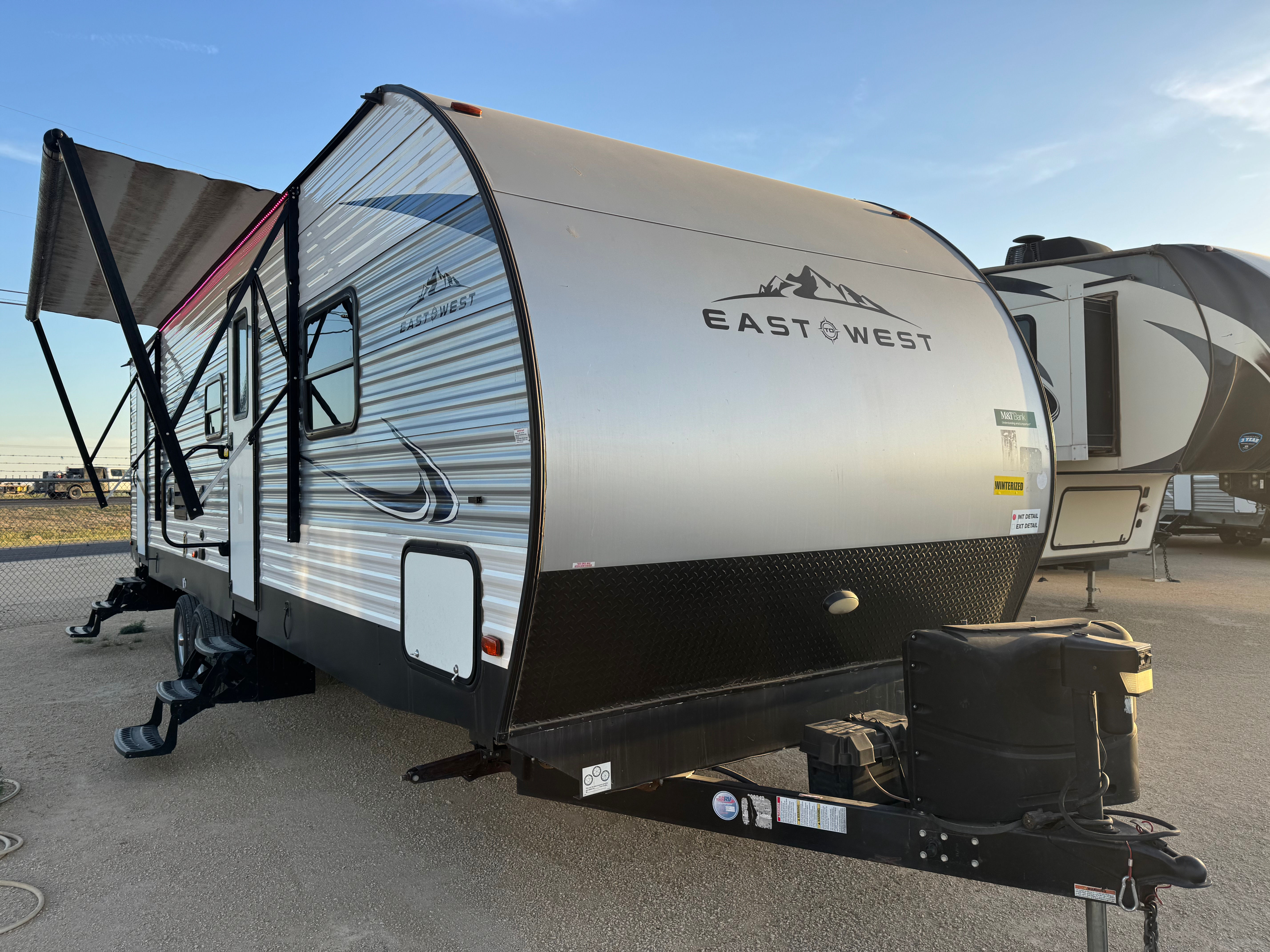 2019 EAST TO WEST 27K2D