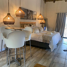 Sunset Cottage 3 - Sleeps 2 Adults & 2 Children