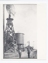 Union Pacific water tower, Rossville, Kansas.jpg