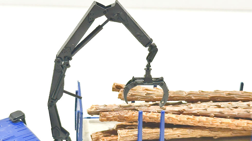 Thumbnail: 1:87 - Herpa wood truck with crane and load -very good