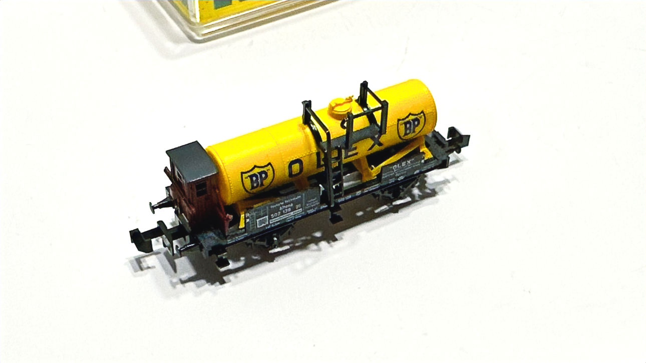 Minitrix 3232 tank wagen BP OLEX, excellent, boxed