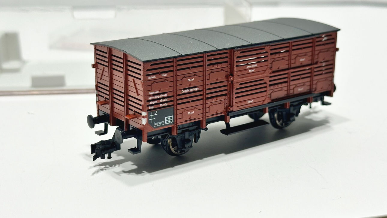 Fleischmann 5364 - livestock freight wagen, w/sliders, KKK, excellent, boxed