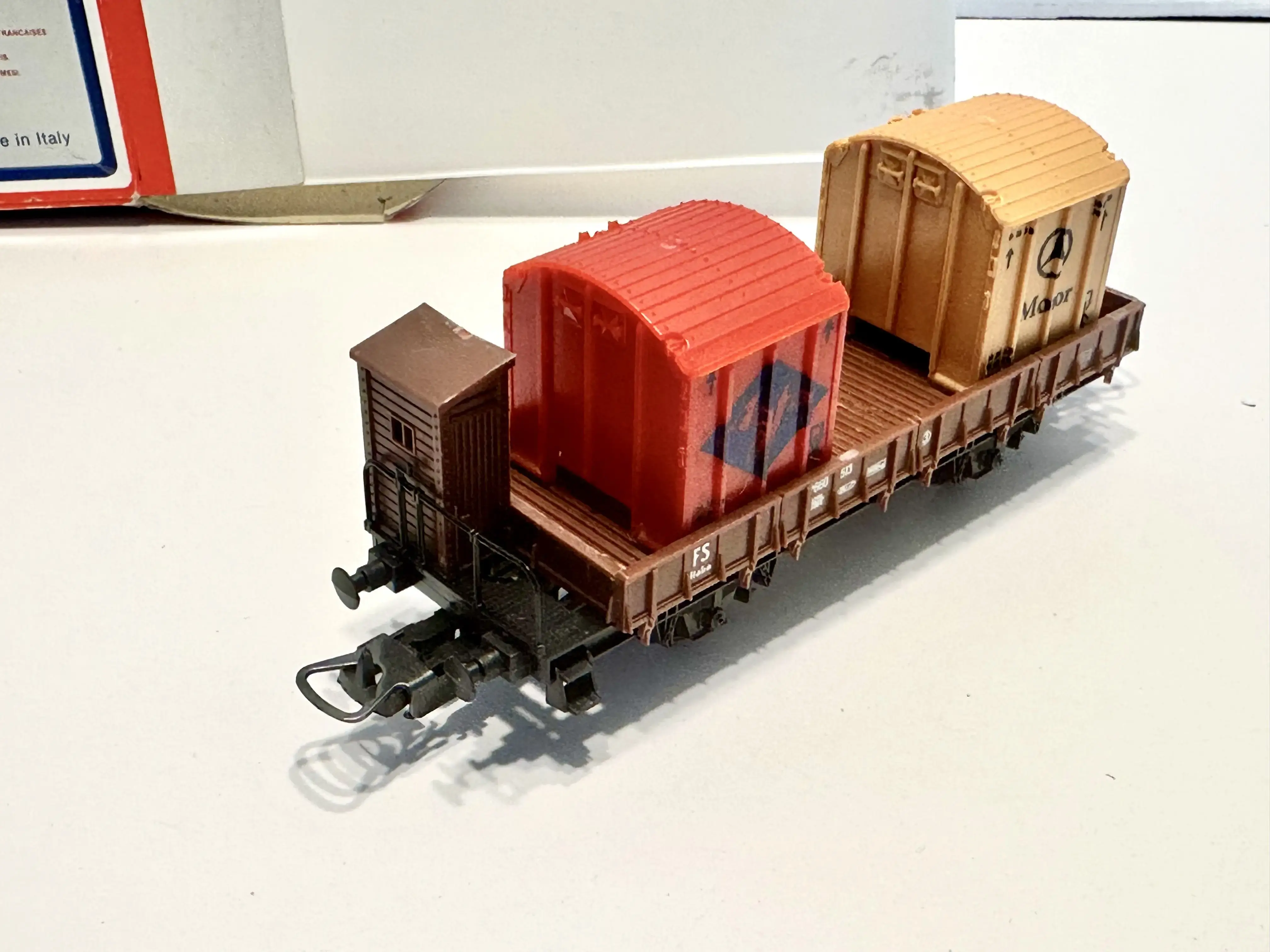 Lima 302861 - 2ax FS freight wagen w/ container bins, excellent, boxed