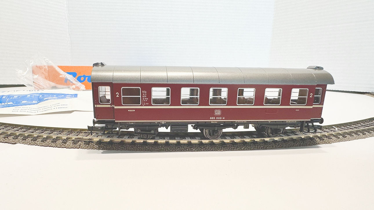 Roco 4214A - 3ax intermed. passenger wagen, excellent, KKK, boxed