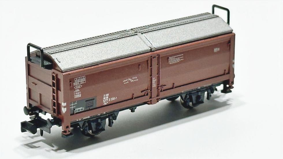 Miniatură: Minitrix 3530 detachable roof freight wagen, excellent, boxed