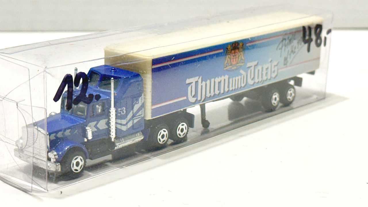 1:87 - HighSpeed truck Thurn und Taxis -excellent, boxed