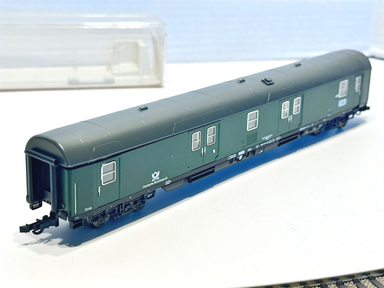 Fleischmann 5102 -4ax Deutsche Post mail wagen, excellent, boxed