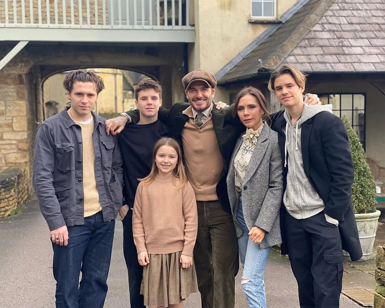 Beckham family pictured at their countryside estate in the Cotswolds -- based in the near Beyonce and Jay-Z Cotswolds Wiggington