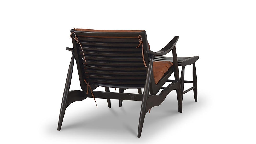 Thumbnail: Pierre Lounge w/Stool Set