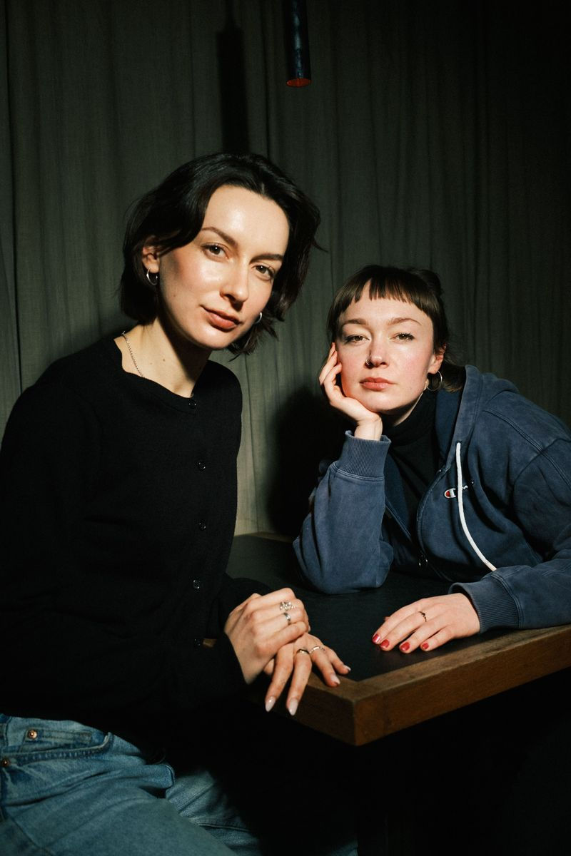 Chiara Kempers und Marianna Martens, die Filmemacherinnen hinter „Pink Power“