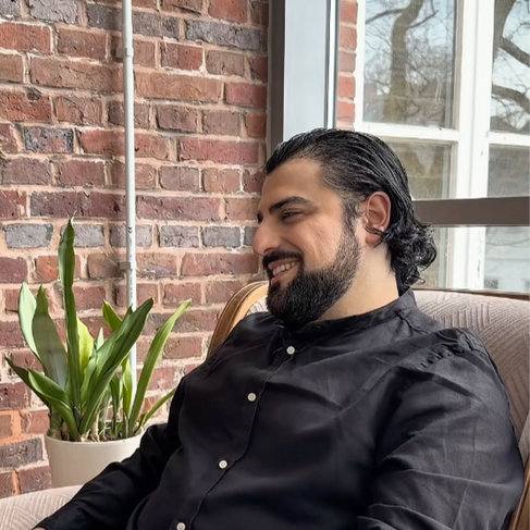 Bariton Aksel Daveyan vom Oldenburgischen Staatstheater im Gespräch mit dem Kulturschnack Oldenburg