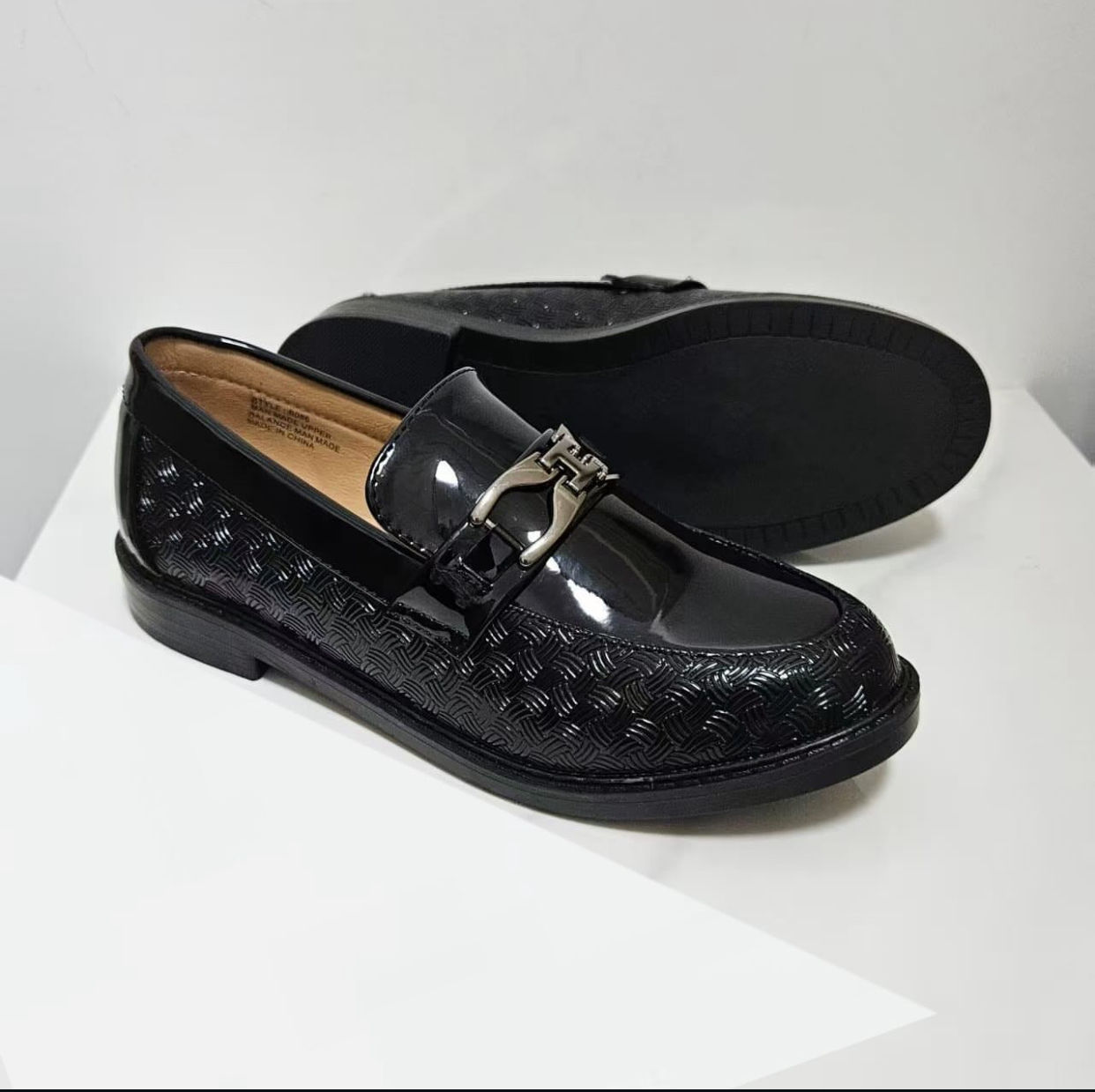 Kenneth Cole Reaction shoes
