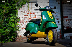 Vespa GTS300 Lotus Racing 11