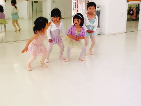 激可愛い❤️3歳さんのジャンプ